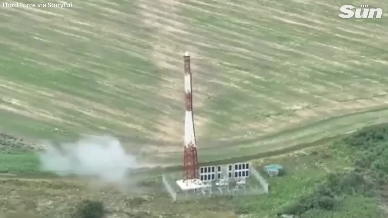 Ukrainian kamikaze drone DESTROYS Russian surveillance tower