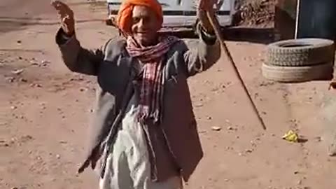 Old man funny dance