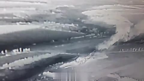 Russian drone operators are eyeing TOC arrivals.