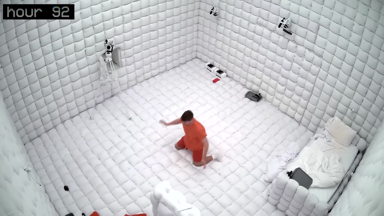 Spent 7 Days In Solitary Confinement by beast