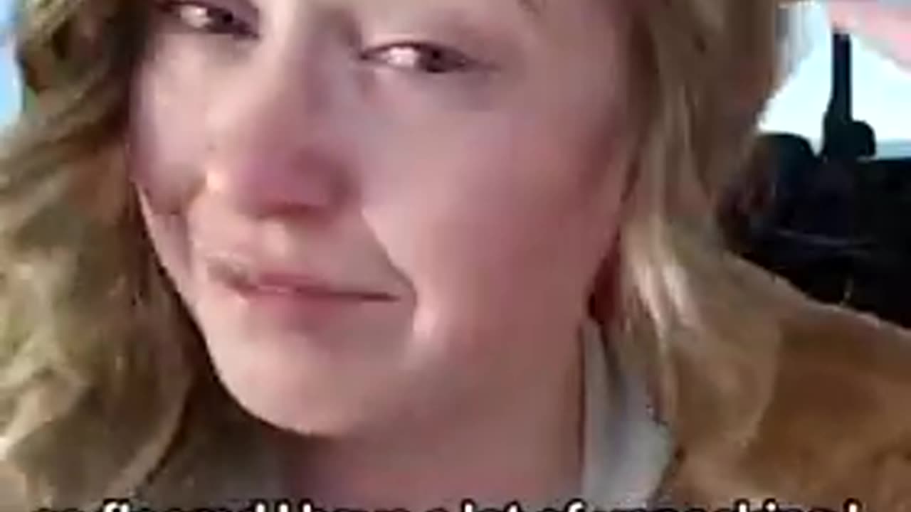 Nurse cries actual tears after colleagues say her mask isn't protecting her – LOL!