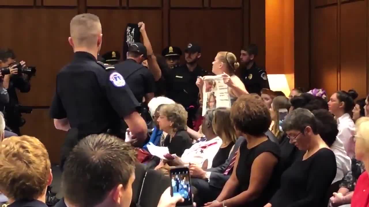 Linda Sarsour Who Wanted Jihad Against Trump Arrested At Kavanaugh Hearing