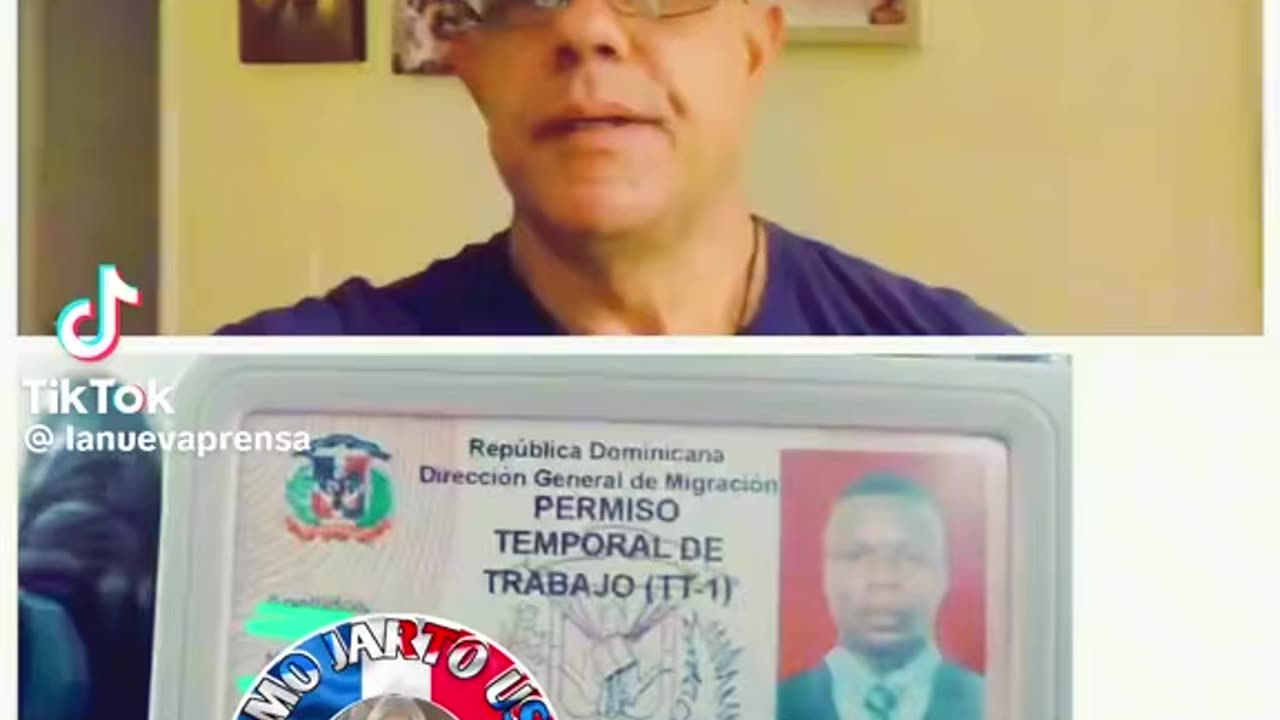 INMIGRACION EN DOMINICANA VENDIENDO CARNET FALSOS A LOS HAITIANOS