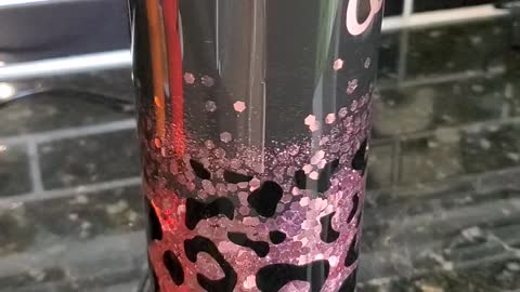 20 oz skinny leopard print