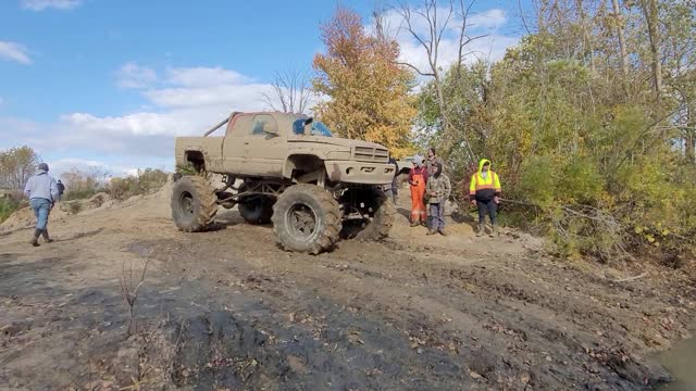 MUD BOGGIN