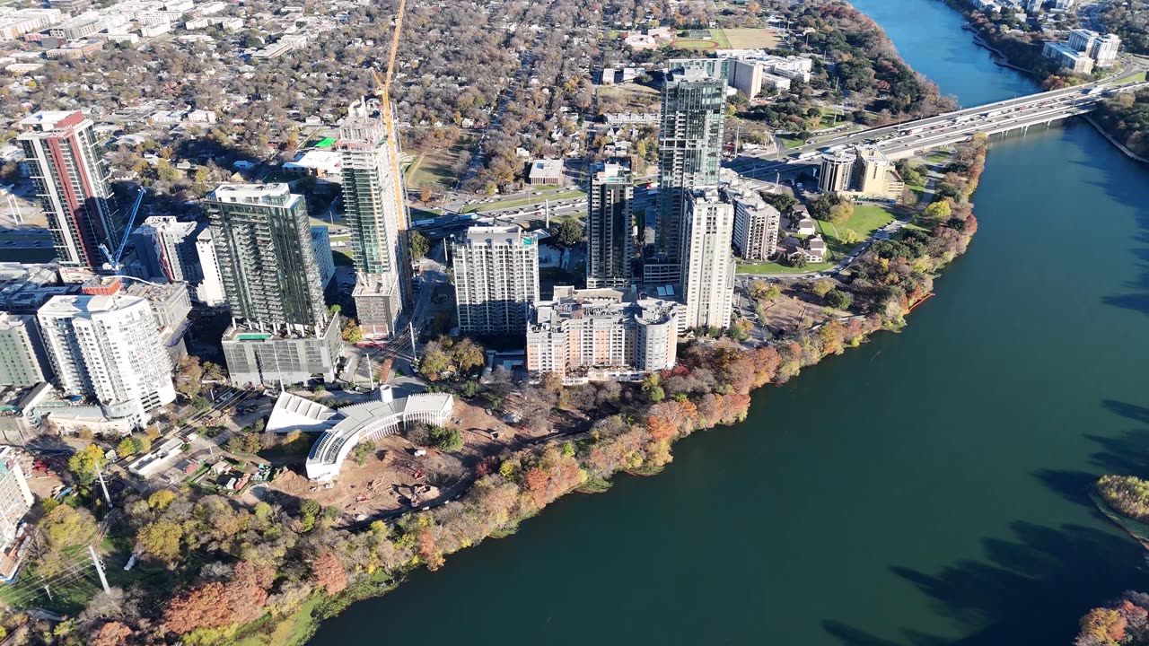 Hanover Brazos Street | 513 Feet | 45 Floors
