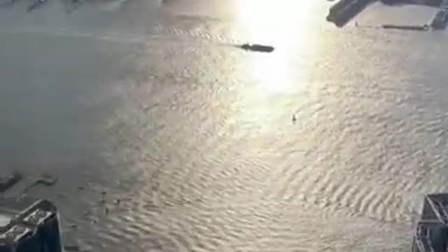 Who dares to try it? 300m bungee jumping!
