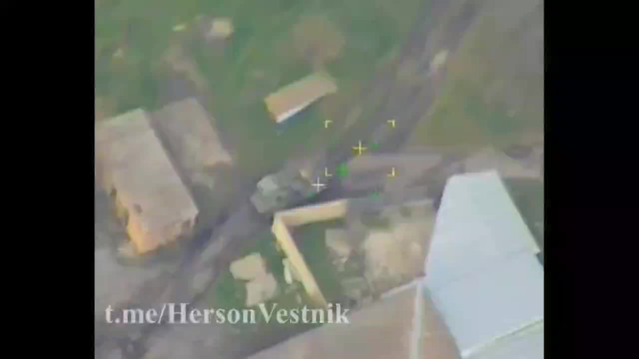 Russian Artillery Destroys Ukrainian APC & Multiple Militants In Their Unsuccessful Attempt To Hide
