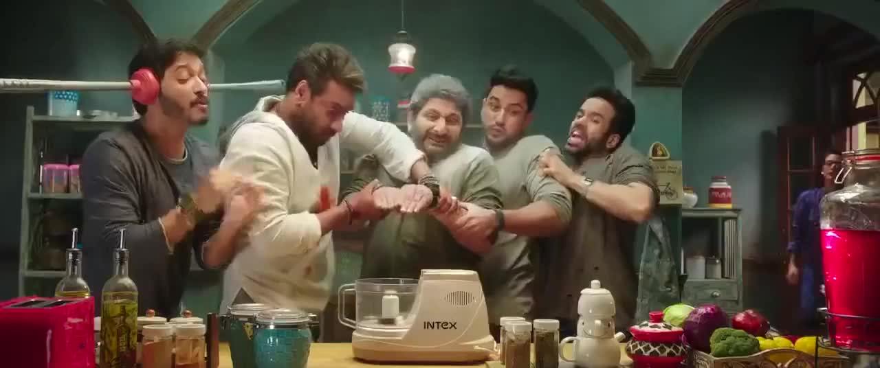 GOLMAAL MOVIE'S COMEDY SCENES , FUNNY SCENES AND BEST DIALOGUE.