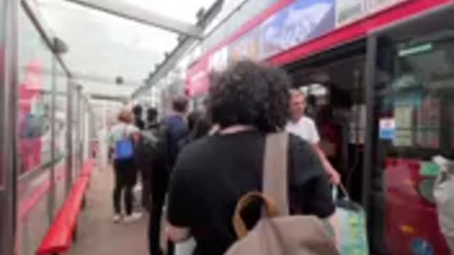 London travel chaos- Londoners views on the la