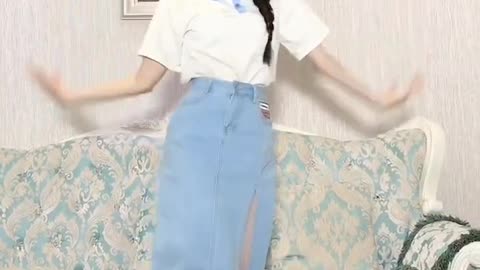 Pretty girl dancing to show you