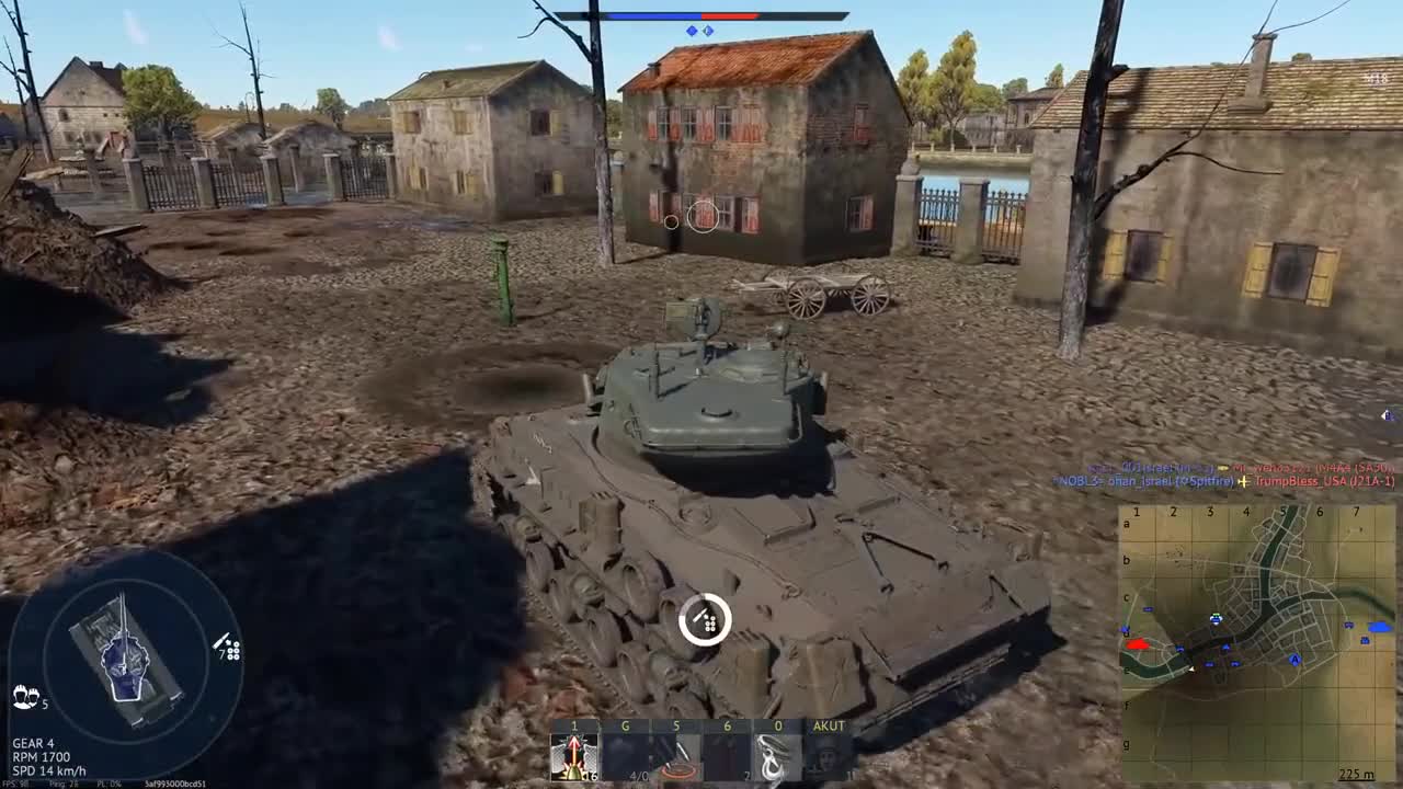 planes in this level, the battle between the two sides can only rely on tanks as the main