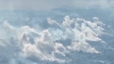 Intense Russian artillery barrage on Marinka, Donetsk