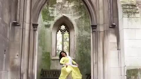 the beautiful Indian dance 😍😍😍😍😍😍