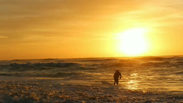 S U N S E T B E A C H