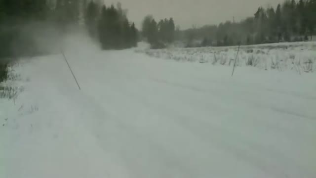 Winter Driving_ VW T5, Studded Tyres on Heavily Snowed-In Gravel Roads