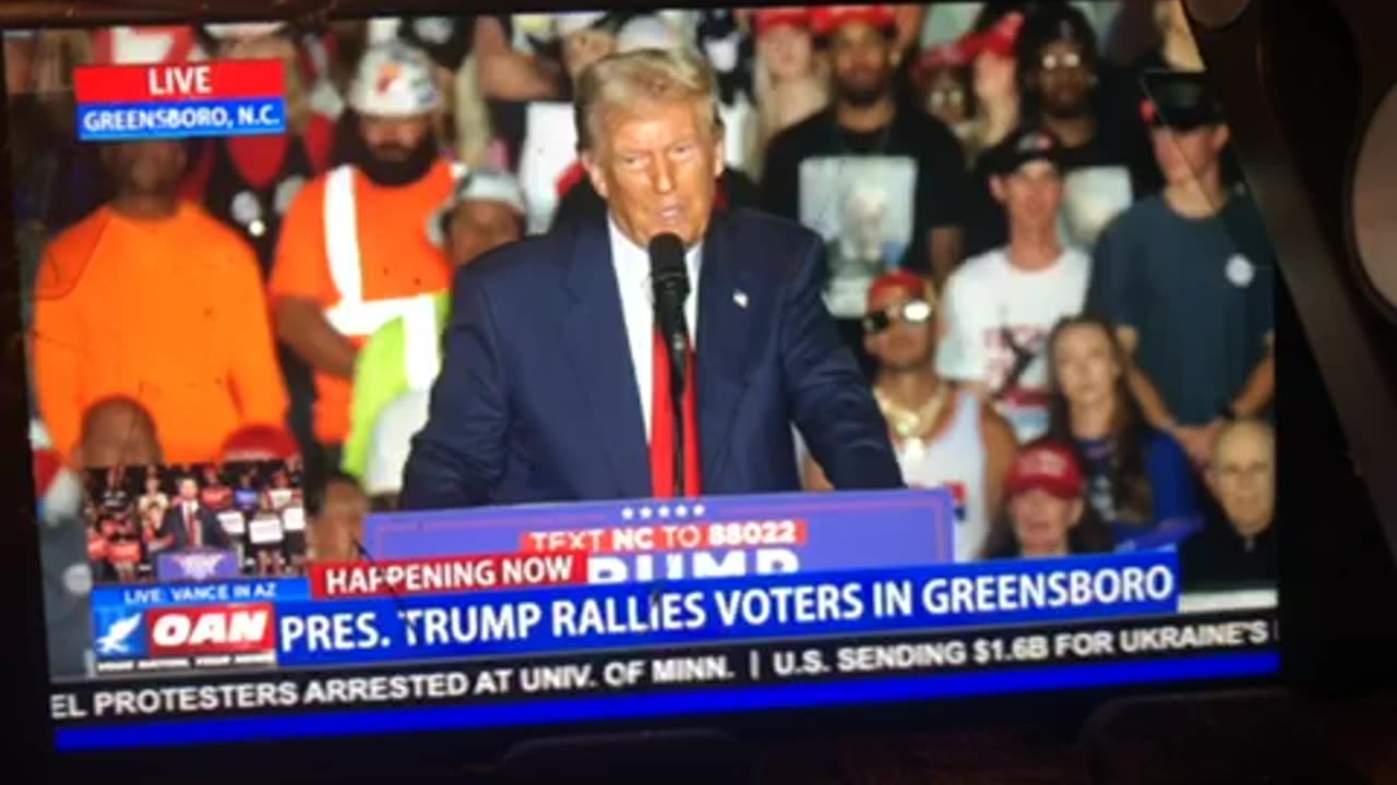 🦅 OANN president Donald Trump is unanimously endorsed by us border patrol rally NC Tuesday 07:49 pm