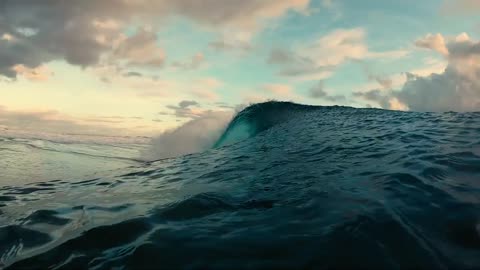 Big Waves in an Ocean Copyright Free 4k Video Footage