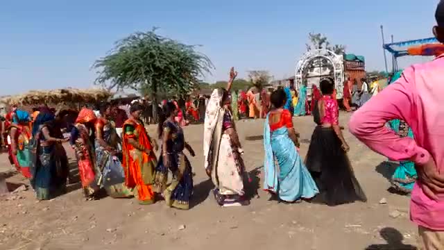 DJ dance with local marriage