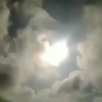 Amazing UFO hunting in Brazil