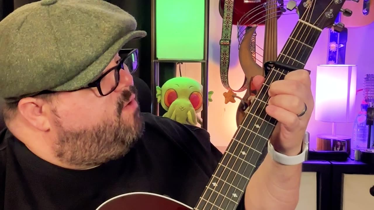 Crazy by Gnarls Barkley Guitar Tutorial with Chevans Music!