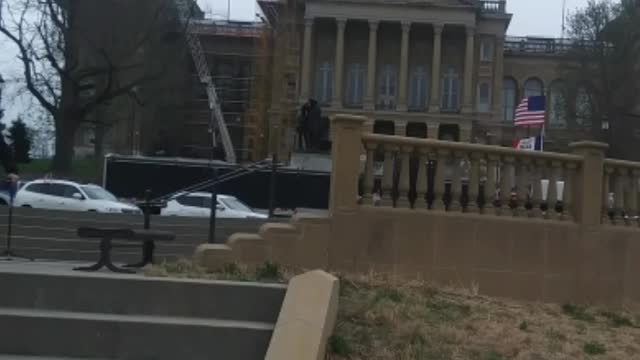 Iowa Rally At The Capitol πΊπΈπ¦