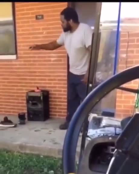 Very funny and painful situation 2