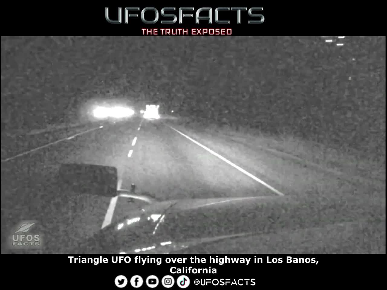 Triangle UFO flying over the highway in Los Banos, California