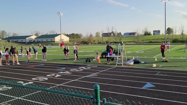 4.14.21 4x400m Relay