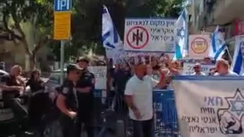 Israel: Protest against Ukraine Nazis/Azov Battalion