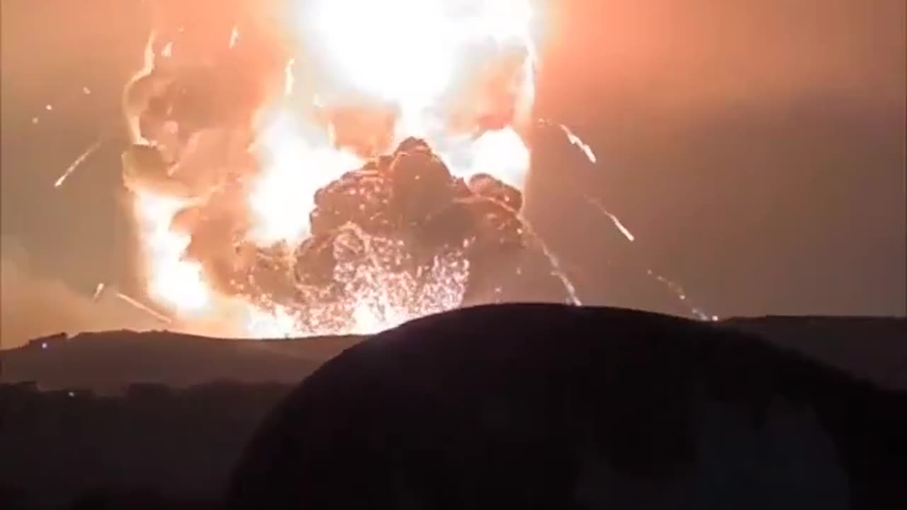 Huge explosion of a munitions depot near Tartus Syria After Israeli airstrike