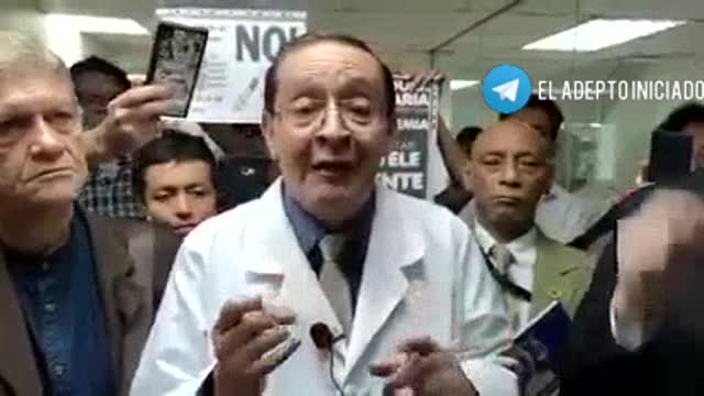 Médico Mauricio Quiñonez Mendonza