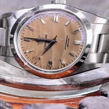 ADDIESDIVE Men's Watch Sand Dial 36mm Quartz Watch 100m Waterproof 316L Stainless S