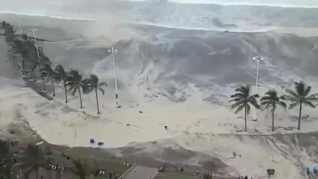 Tsunami on Durban beach Big Waves