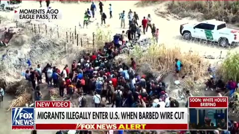 Rep Ronnie Jackson visits the border invasion.