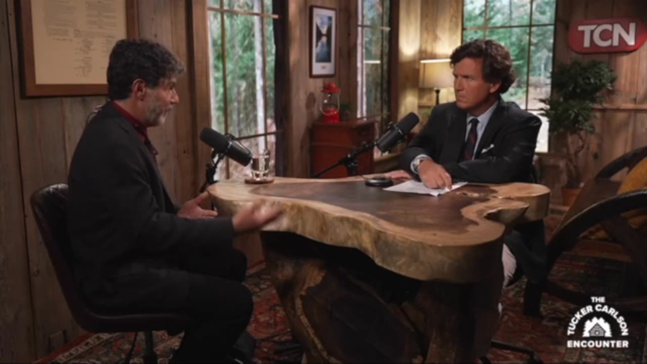 Tucker Carlson and Bret Weinstein discuss the Darrien Gap and Migration to the U.S.