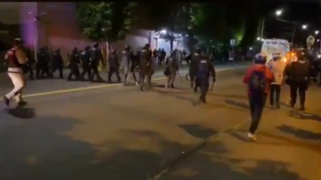 BLM & Antifa Riots 2020 - 2020-08-07-05-23-06-Portland.mp4