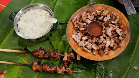 Asia's Most Revolting Ingredient!! Indonesia's Extreme Karo Tribe Diet!!