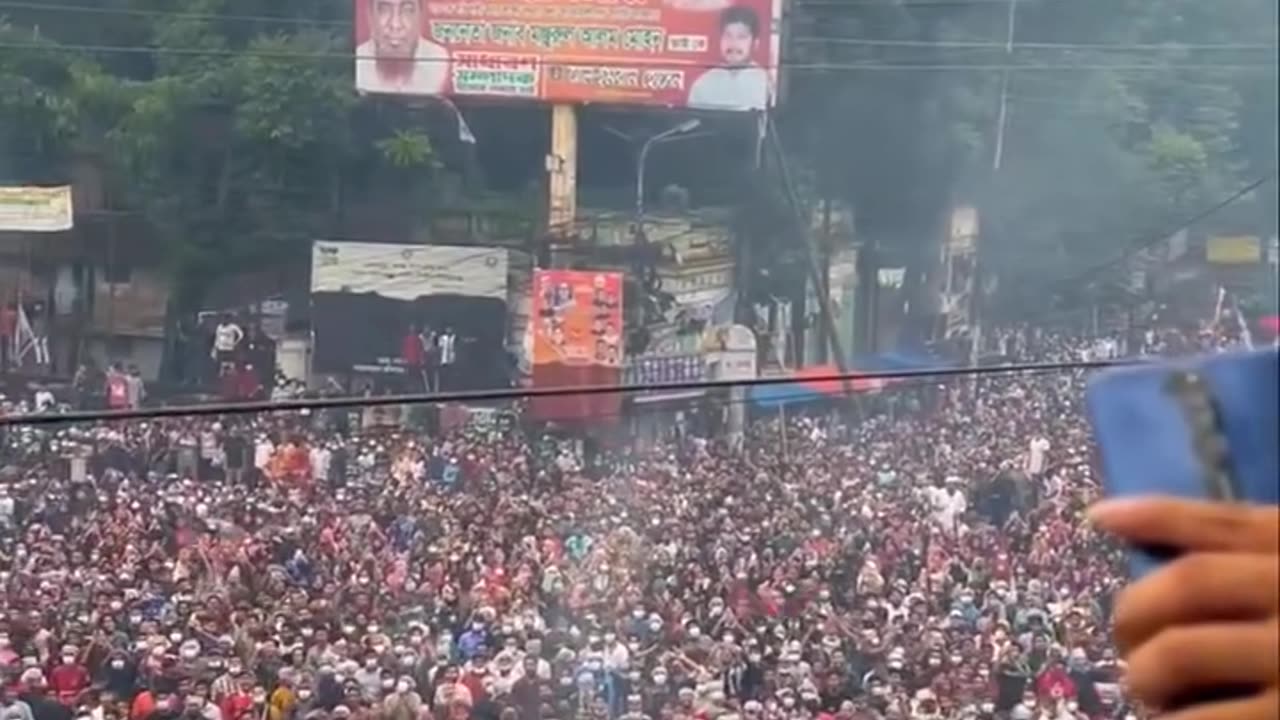 Bangladeshi students protest