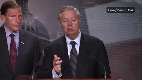 Did Lindsey just say "To the last Ukrainian"...?