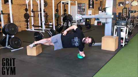 Feet Elev Lateral Plank