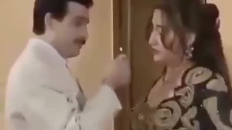 شاهد عندما البخيل يحتفل بعيد ميلاد زوجته