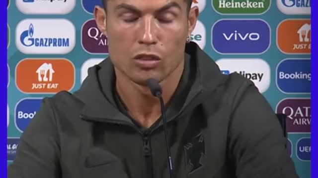 Cristiano Ronaldo's amazing reaction to seeing Coca-Cola bottles at a press conference