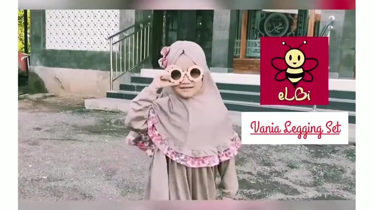 Baju Muslim Balita Perempuan