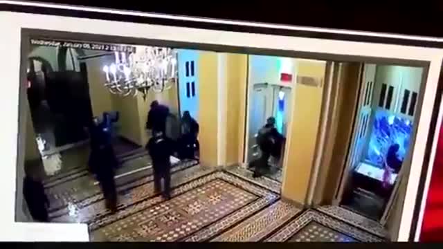 Antifa Breaking into the Capitol Building Before anyone else on Jan 6th