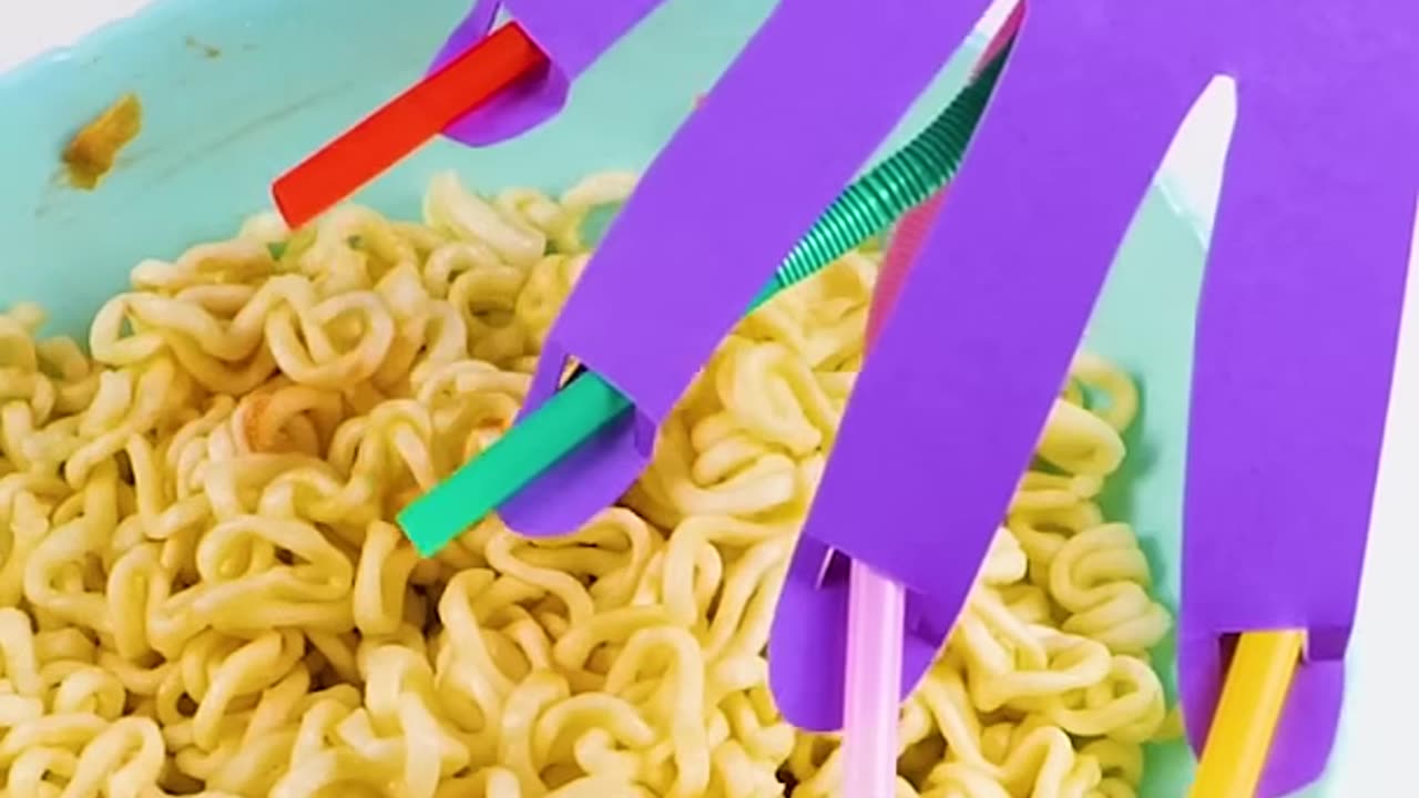 Oh no! Don't put your Nails in noodles! 🤦♀️ #shorts