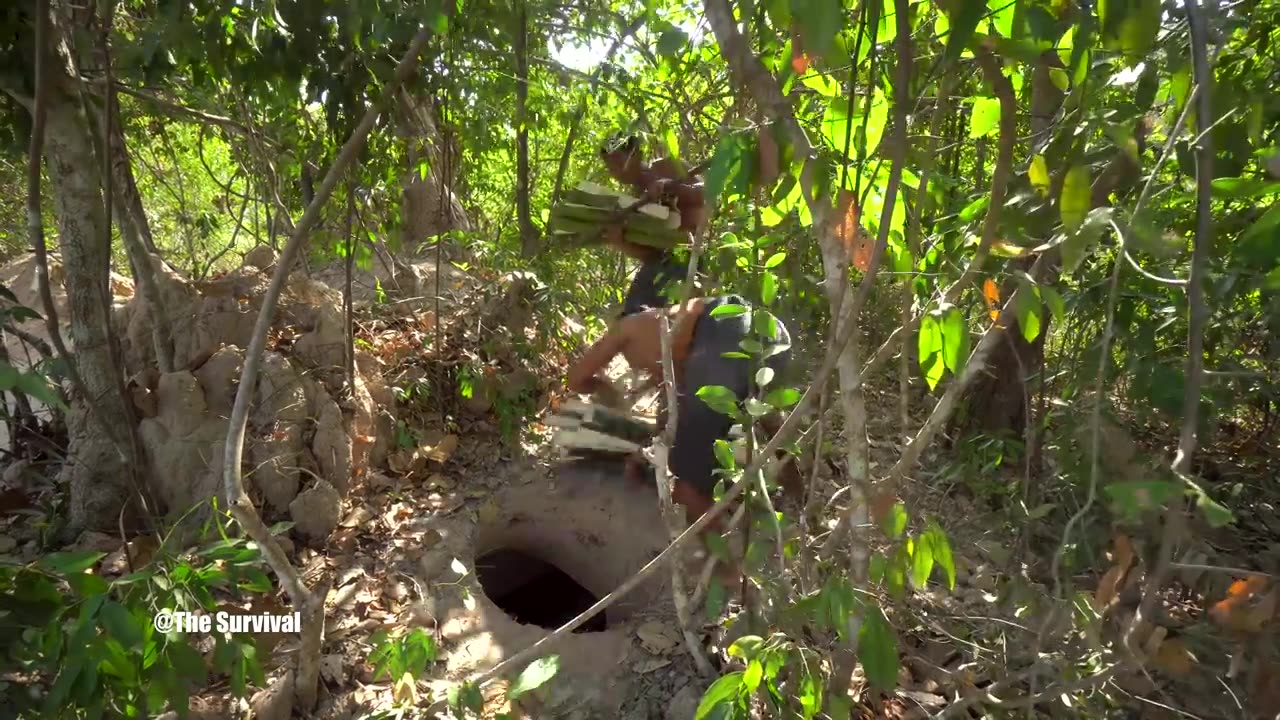 Build The Most Secret Underground House Bath Pool Underground, Searching Water Well