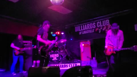 Hero Jr. "30 Foot Wave"