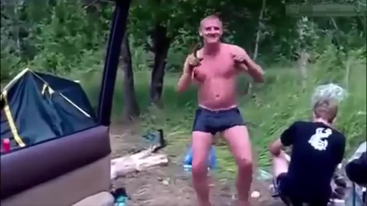 Summer Men's Dancing (Humor)