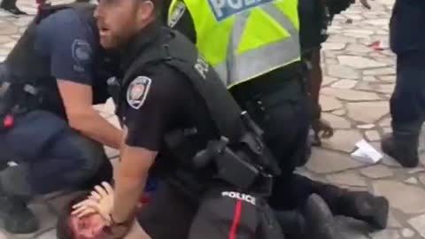 Justin Castro Trudeau's Bloodthirsty Agents Of The State Attack Protesters